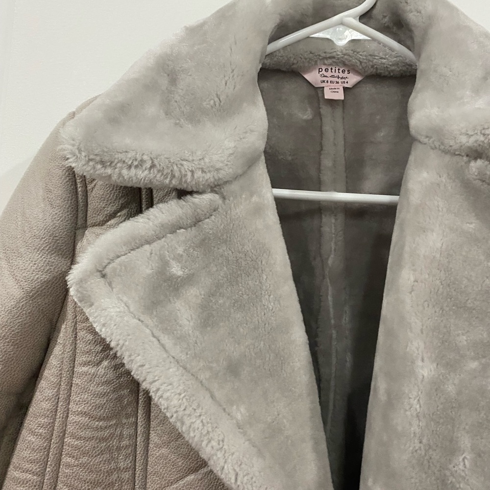 Jacket - Picture 3 of 5